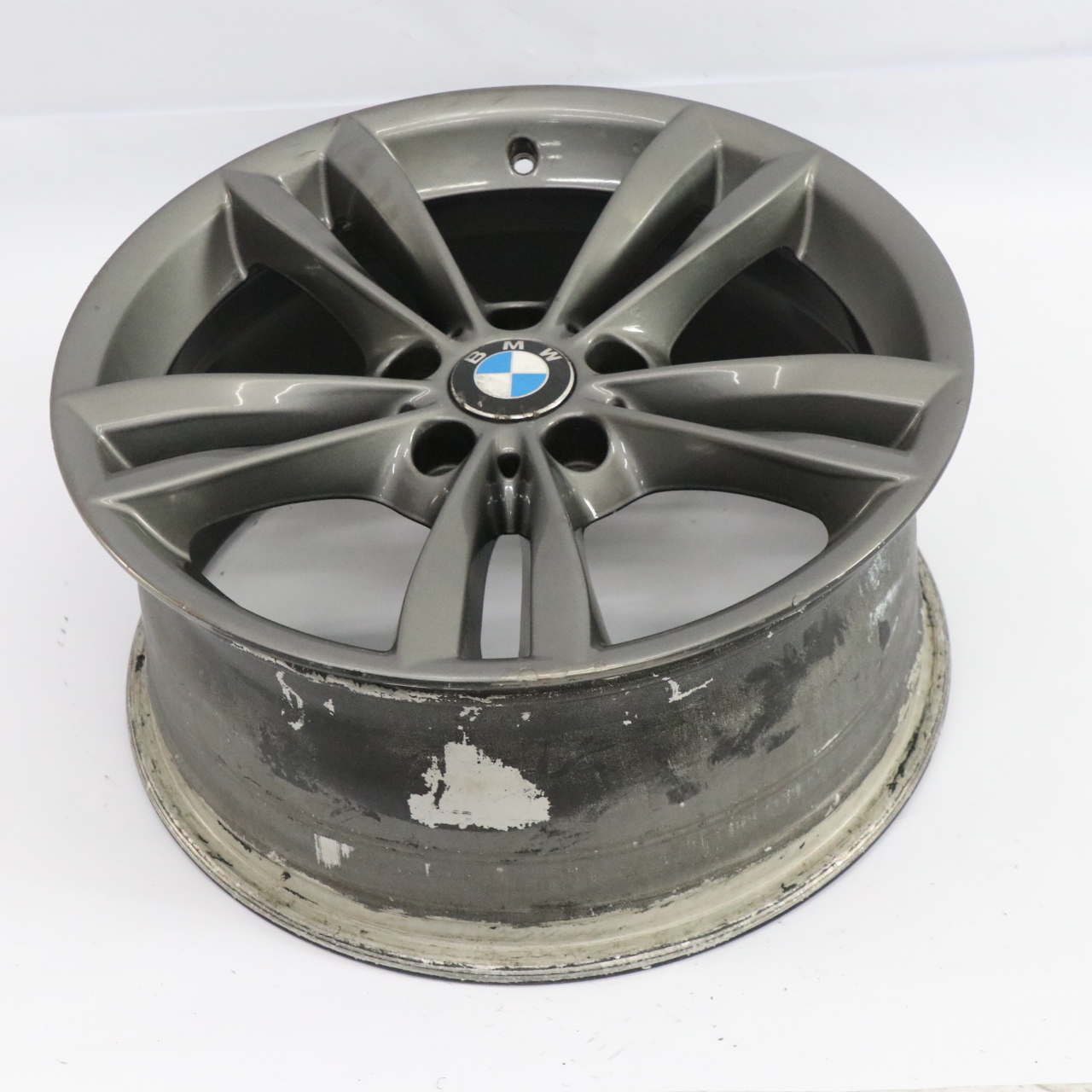 BMW F30 F31 LCI Jante arrière en alliage gris 18" V Spoke 658 8,5J ET:47 6866398