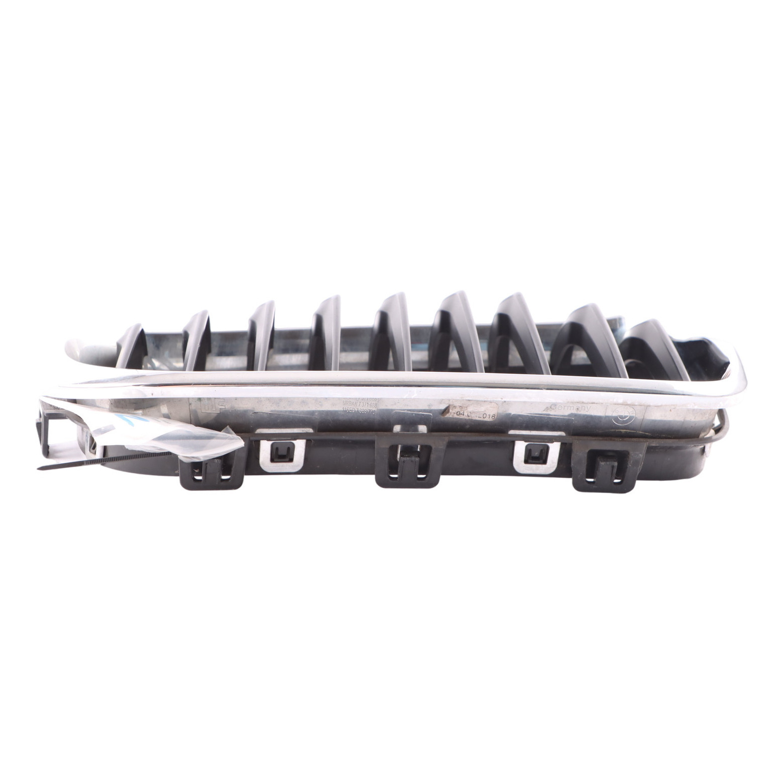 Kratka BMW F20 F21 LCI Atrapa Nerka Grill Zderzaka Prawy Przód 7371688