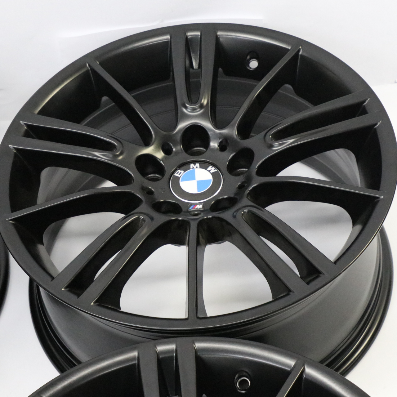 BMW E90 E91 E92 E93 Komplett satz 4x Schwarz Felge 18" M Spider Speiche 193