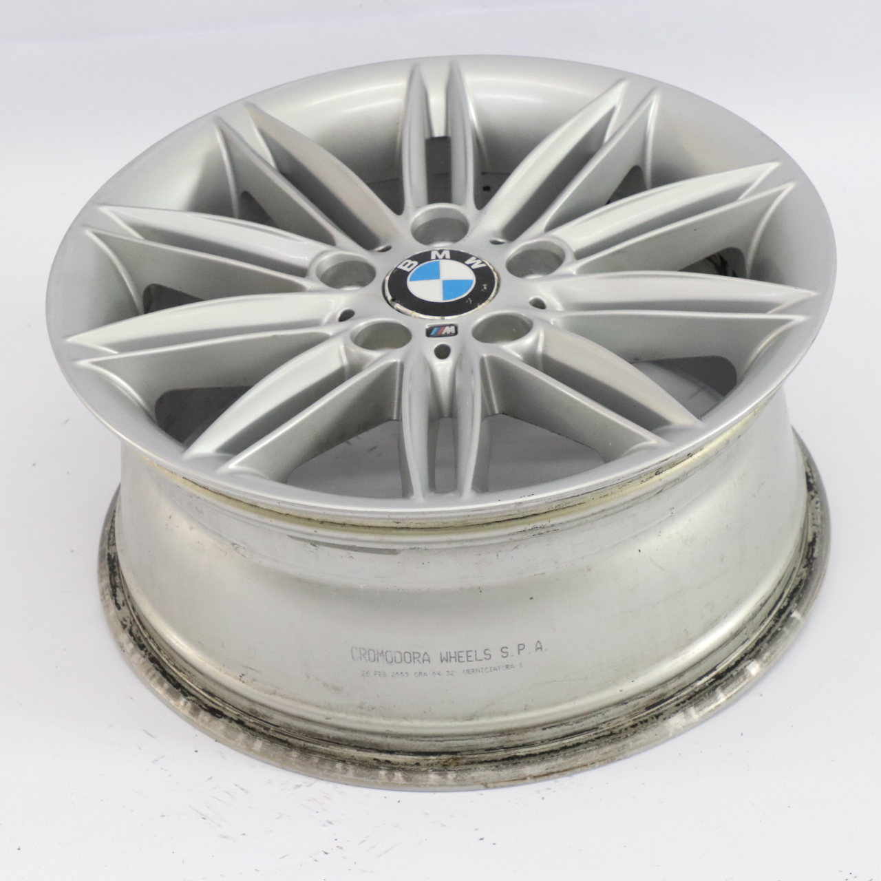 BMW E81 E82 E87 Arriere Aluminium Jante Alliage 17" 7,5J ET:47 M Rayons