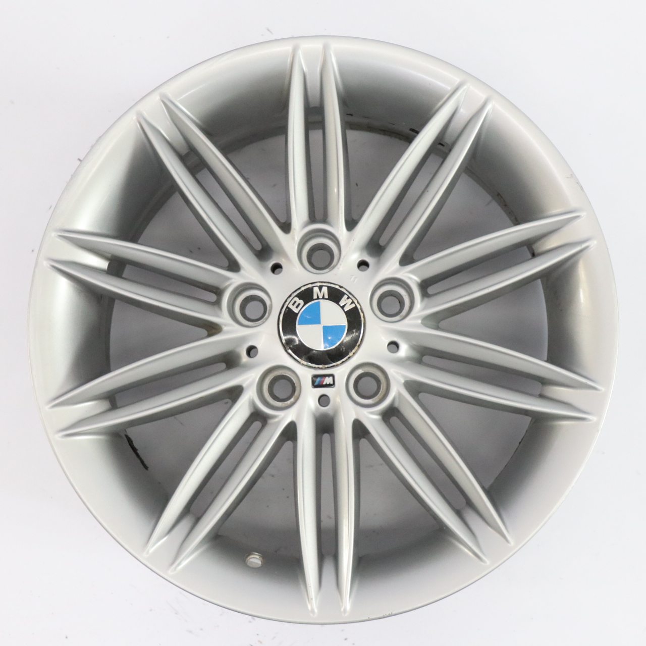 BMW E81 E82 E87 Arriere Aluminium Jante Alliage 17" 7,5J ET:47 M Rayons