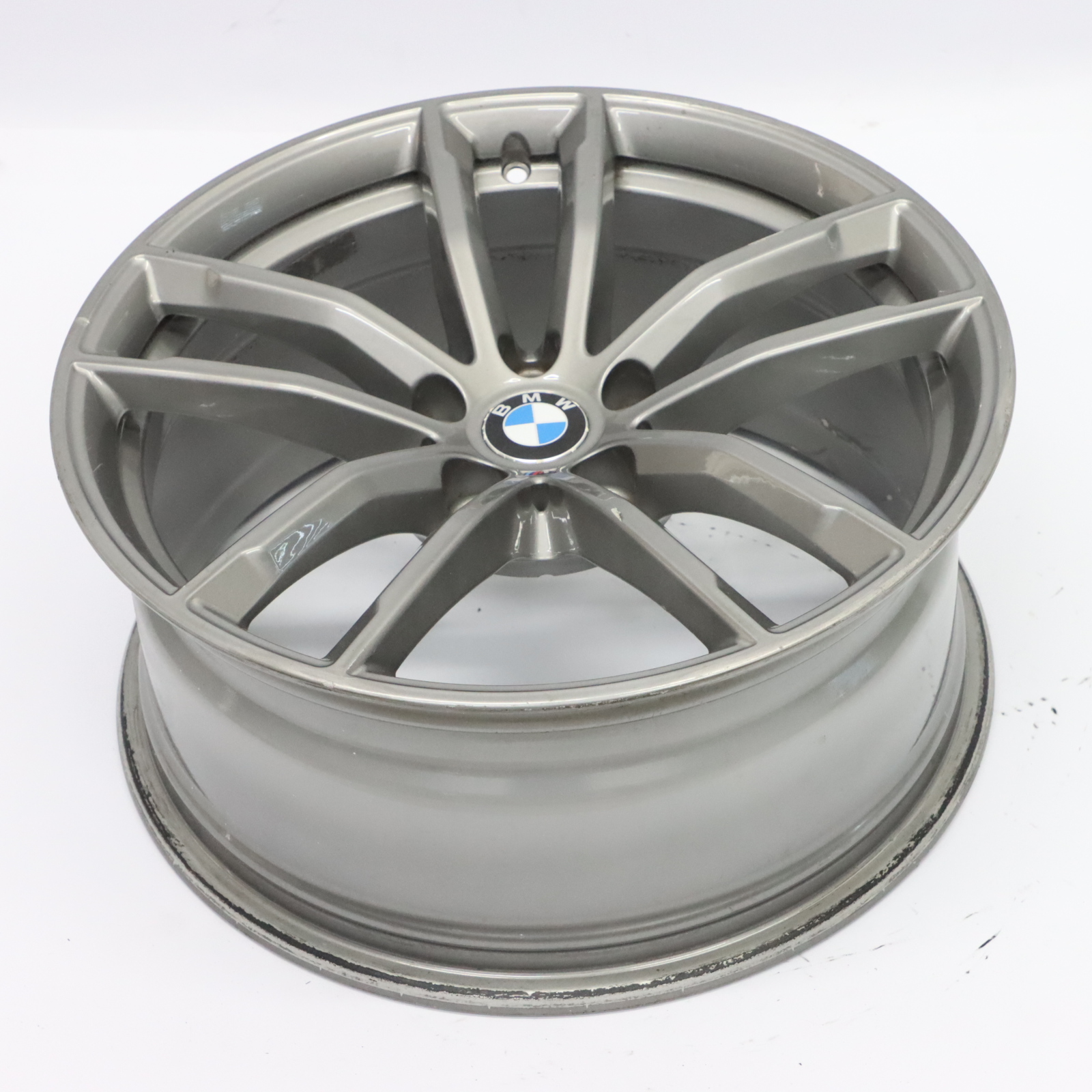 BMW G30 Jante alliage gris ferrique 18" 8J ET:30 Double rayon 662M 8093405