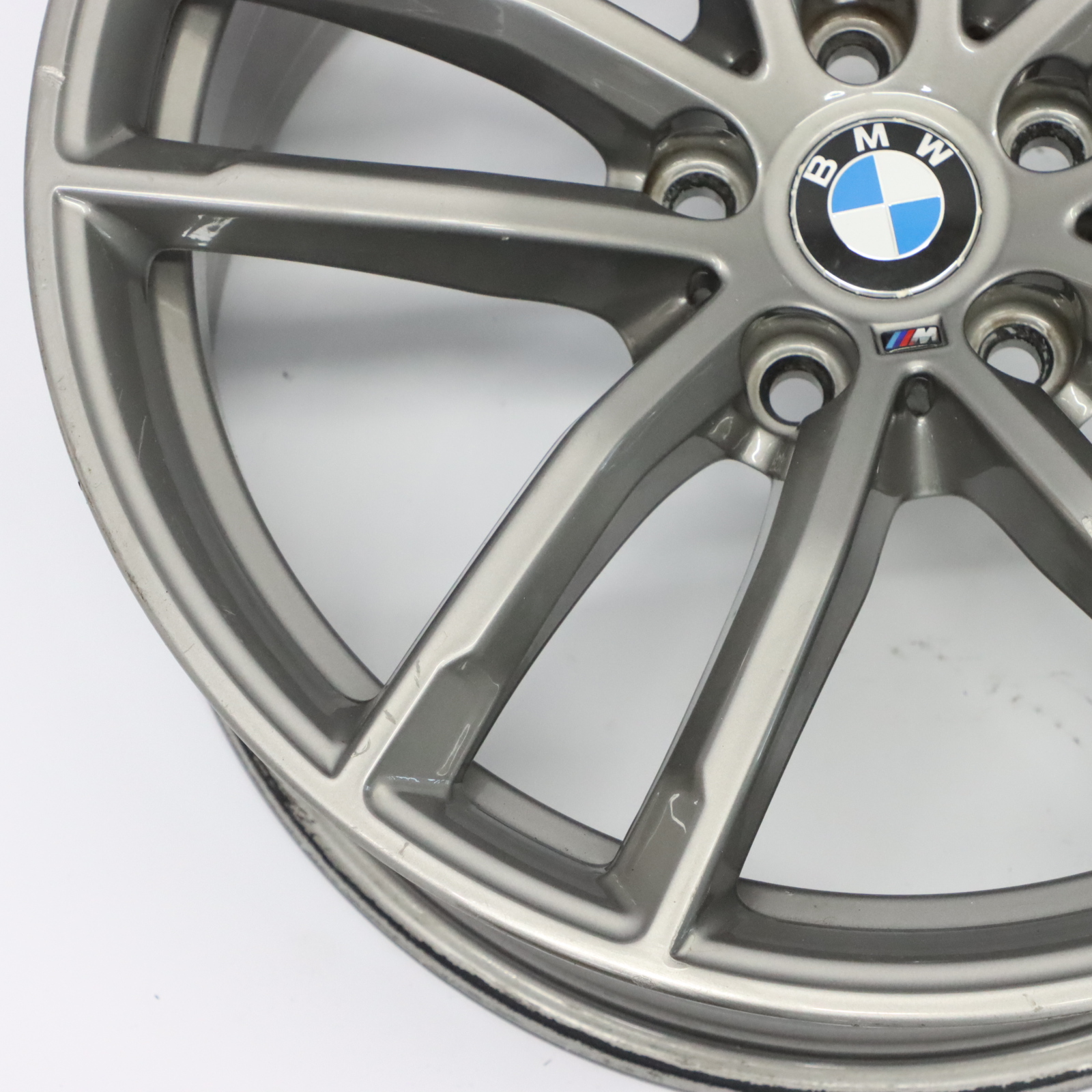 BMW G30 Jante alliage gris ferrique 18" 8J ET:30 Double rayon 662M 8093405