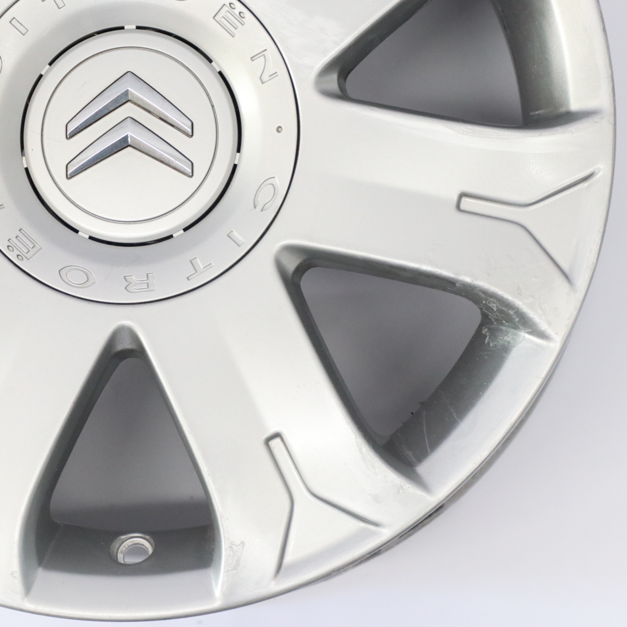 Citroen C3 C4 Silber Leichtmetallfelge 16" ET:26 6,5J 9650263980