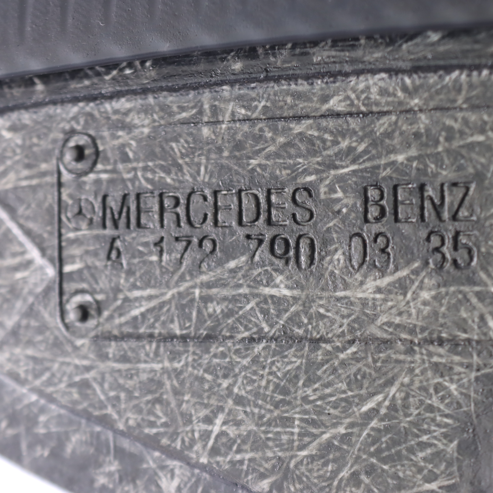 Regalabdeckung Mercedes SLK R172 Hintere Abdeckung Rechts Schwarz A1726902800