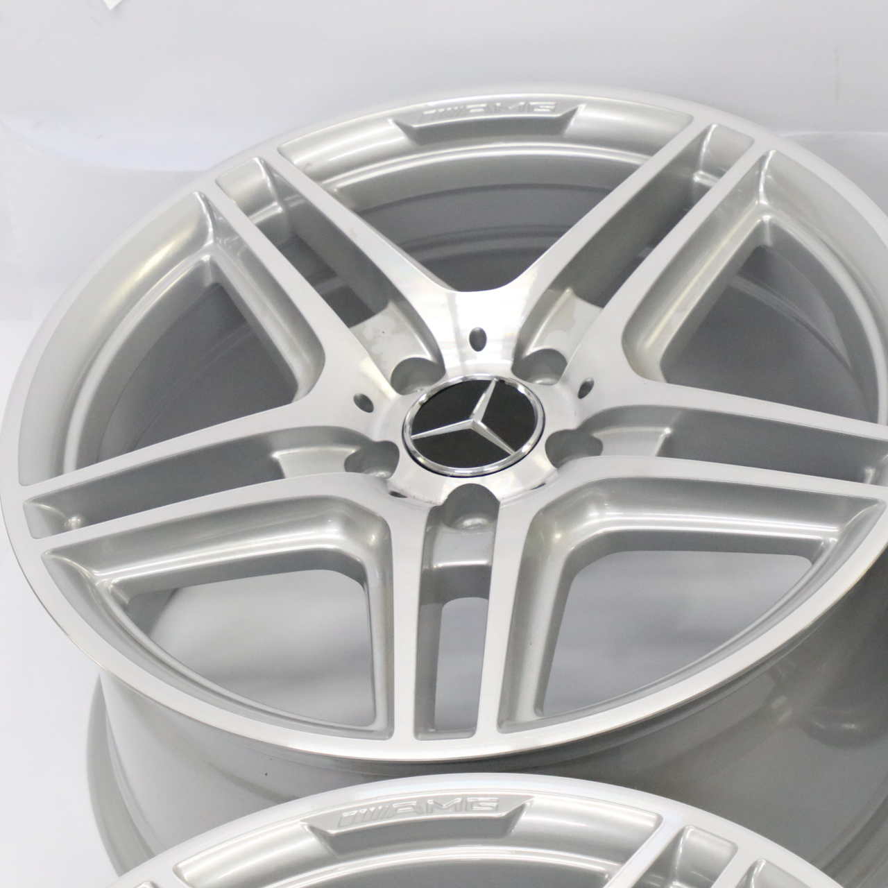 Mercedes W204 Silver AMG Complete Set 4x Alloy Wheel Rim 18" 5 Double Spoke