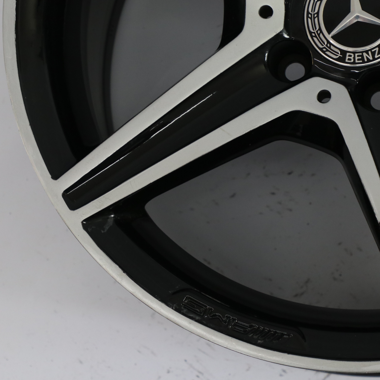 Mercedes W205 Schwarz AMG Leicht metall rad Felge 18" 8,5J ET:49 A2054011200