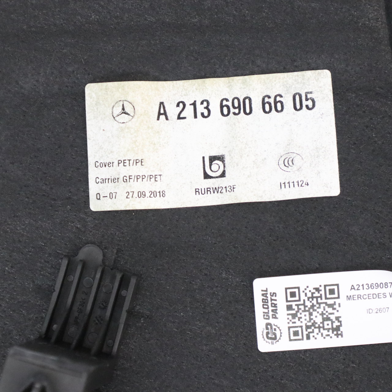 Mercedes W213 Hutablage Heckscheibenverkleidung Abdeckung Schwarz A2136908705