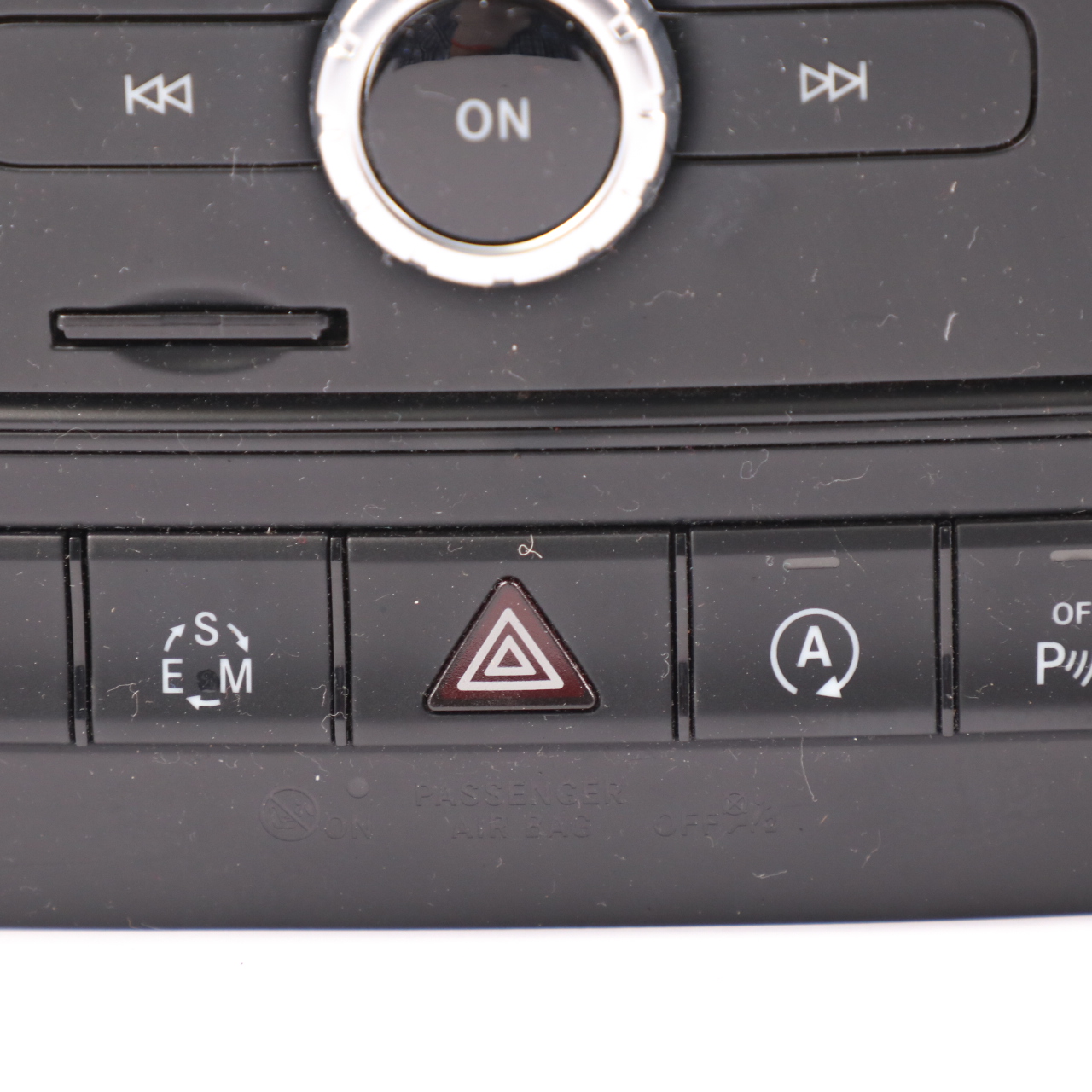 Radio CD Spieler Mercedes W176 W246 Audio Navigation Hauptgerät A2469004716