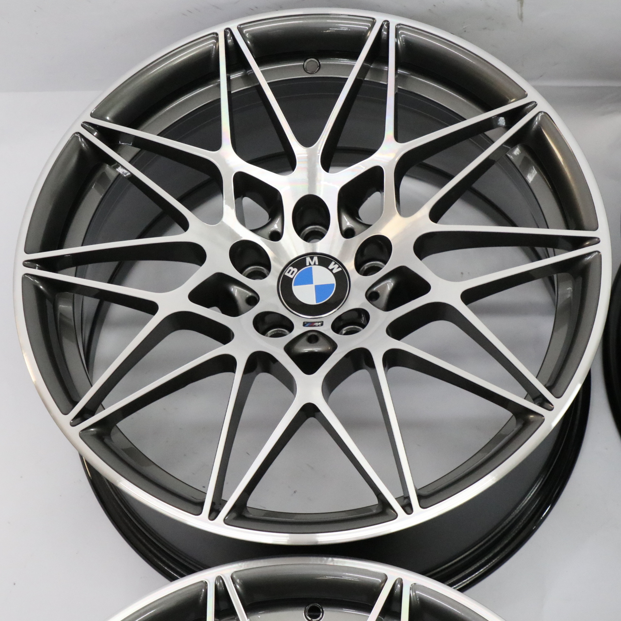 BMW F80 M3 Ferric Grau 4X Felge 20" M Sternspeiche 666 9J/10J 2287501