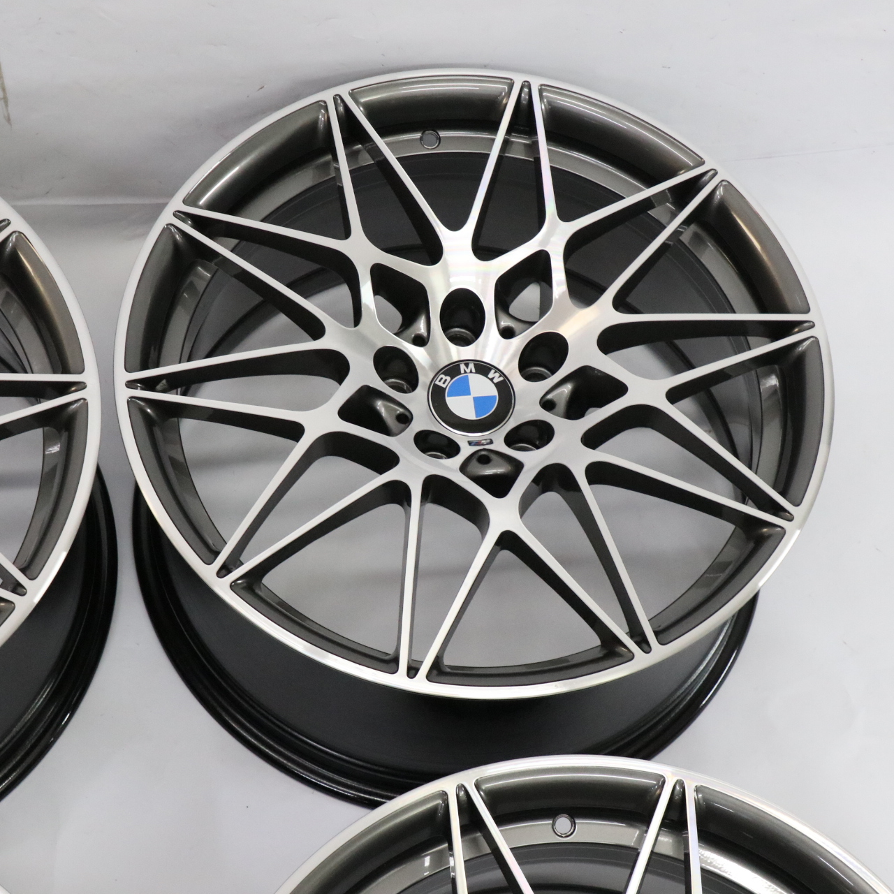 BMW F80 M3 Ferric Grau 4X Felge 20" M Sternspeiche 666 9J/10J 2287501