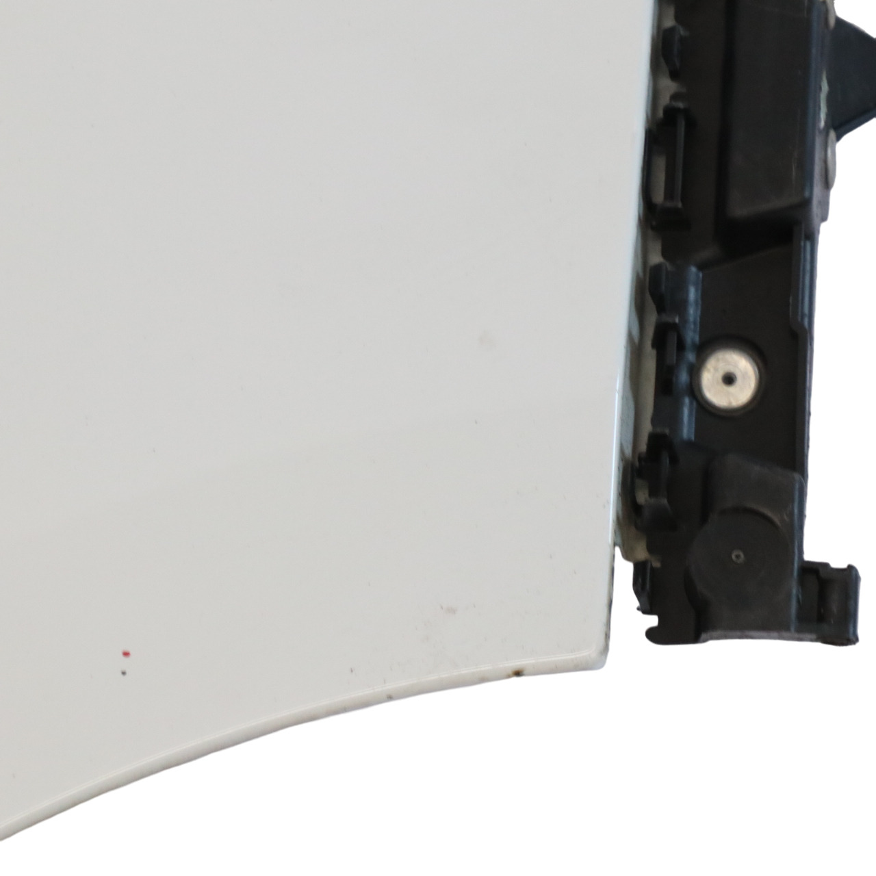 Renault Trafic III Seitenverkleidung vorne rechts Wing Fender Cover Eisweiß 389