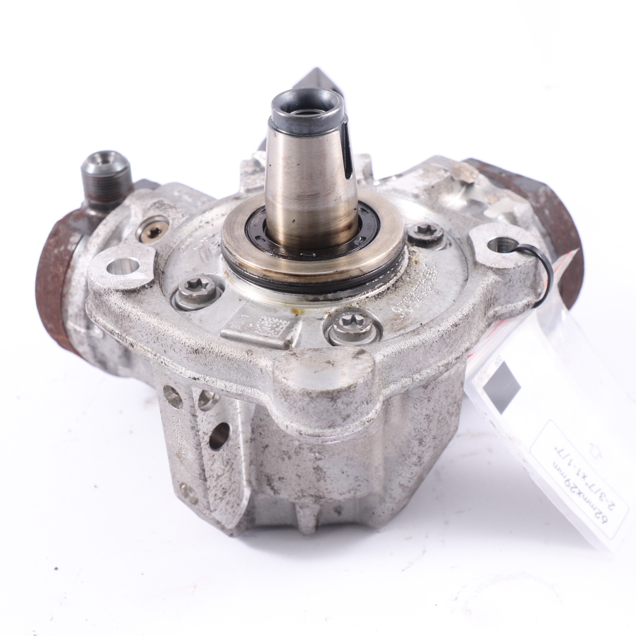 High Pressure Fuel Pump BMW F10 Diesel N57 Fuel Injection Pump 7823463