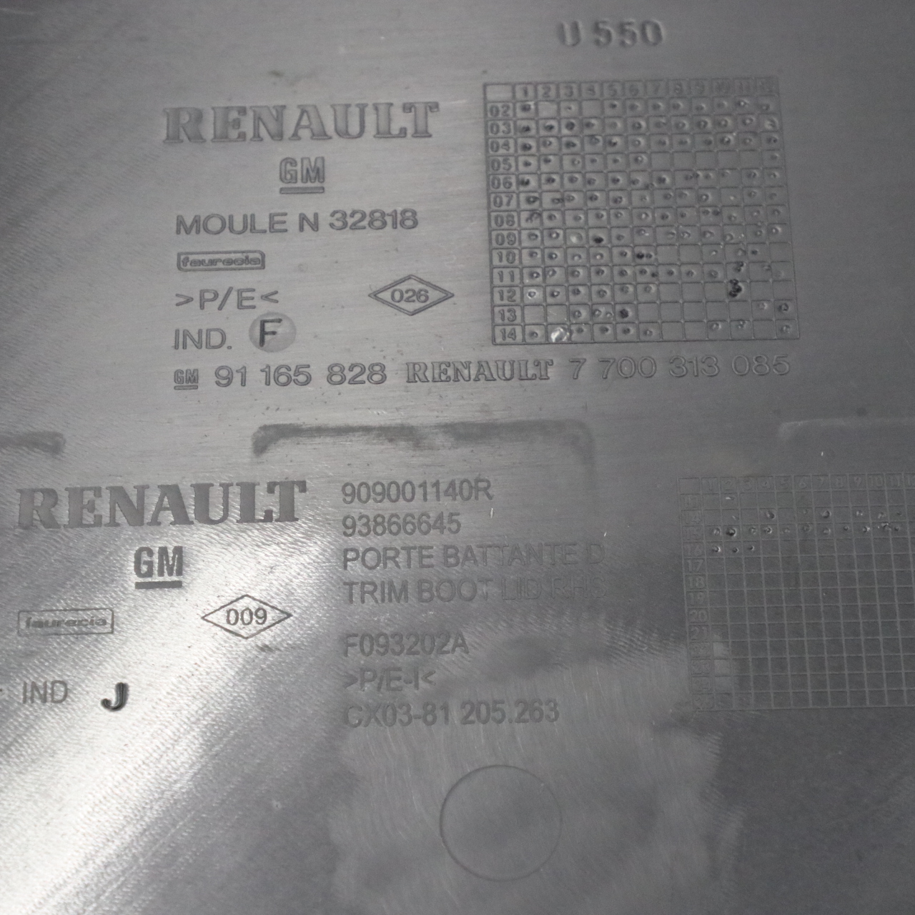 Reault Trafic 3 Hinten Rechts Tür Karte Trim Abdeckung 909001140R