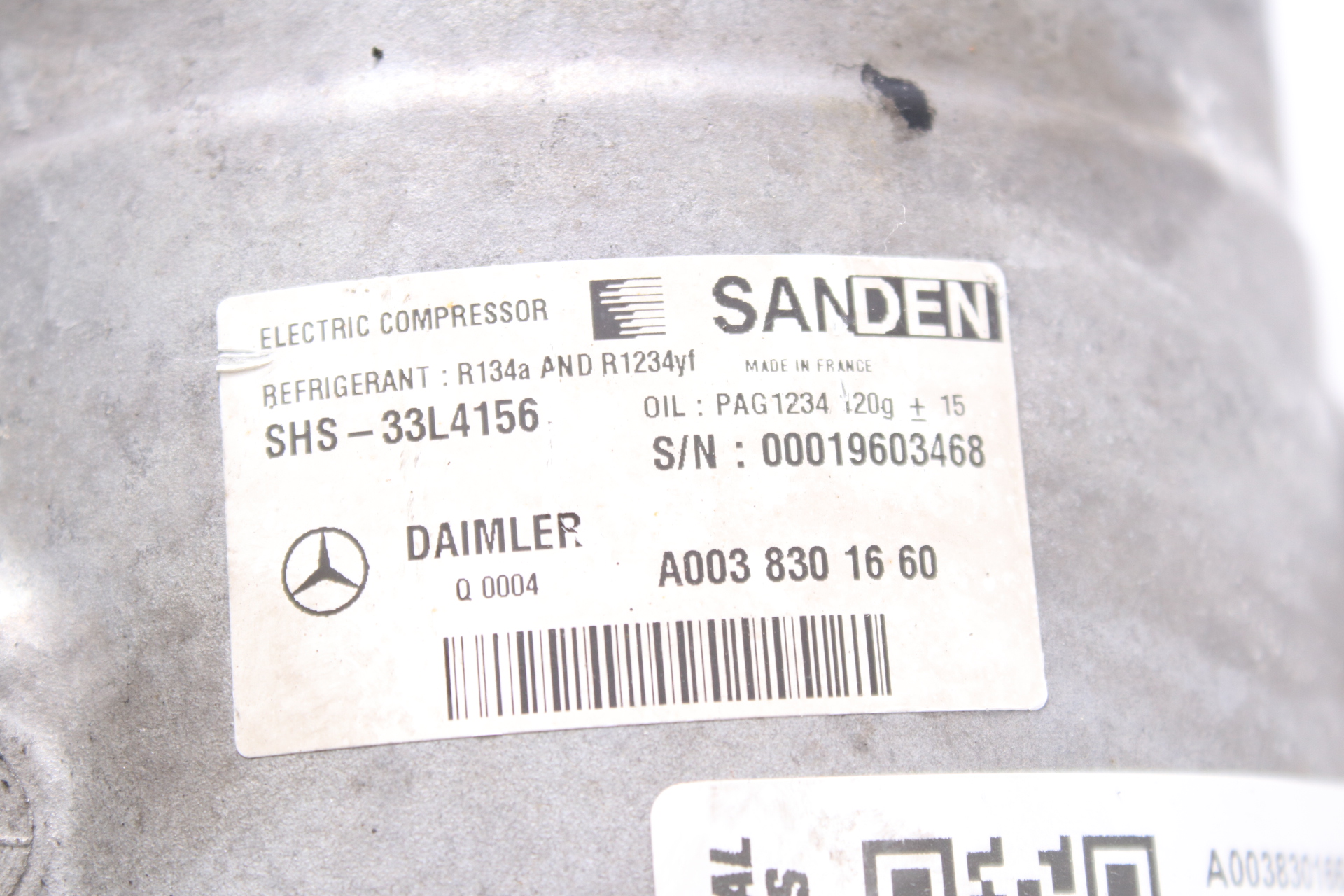 Mercedes W212 Kältemittel Kompressor Klimatisierungs Pumpe A0038301660