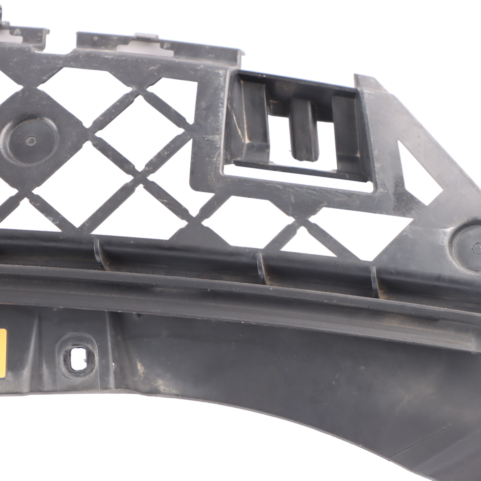 Mercedes W177 Front Bumper Core Centre Bracket Guide Cover Frame A1778851300