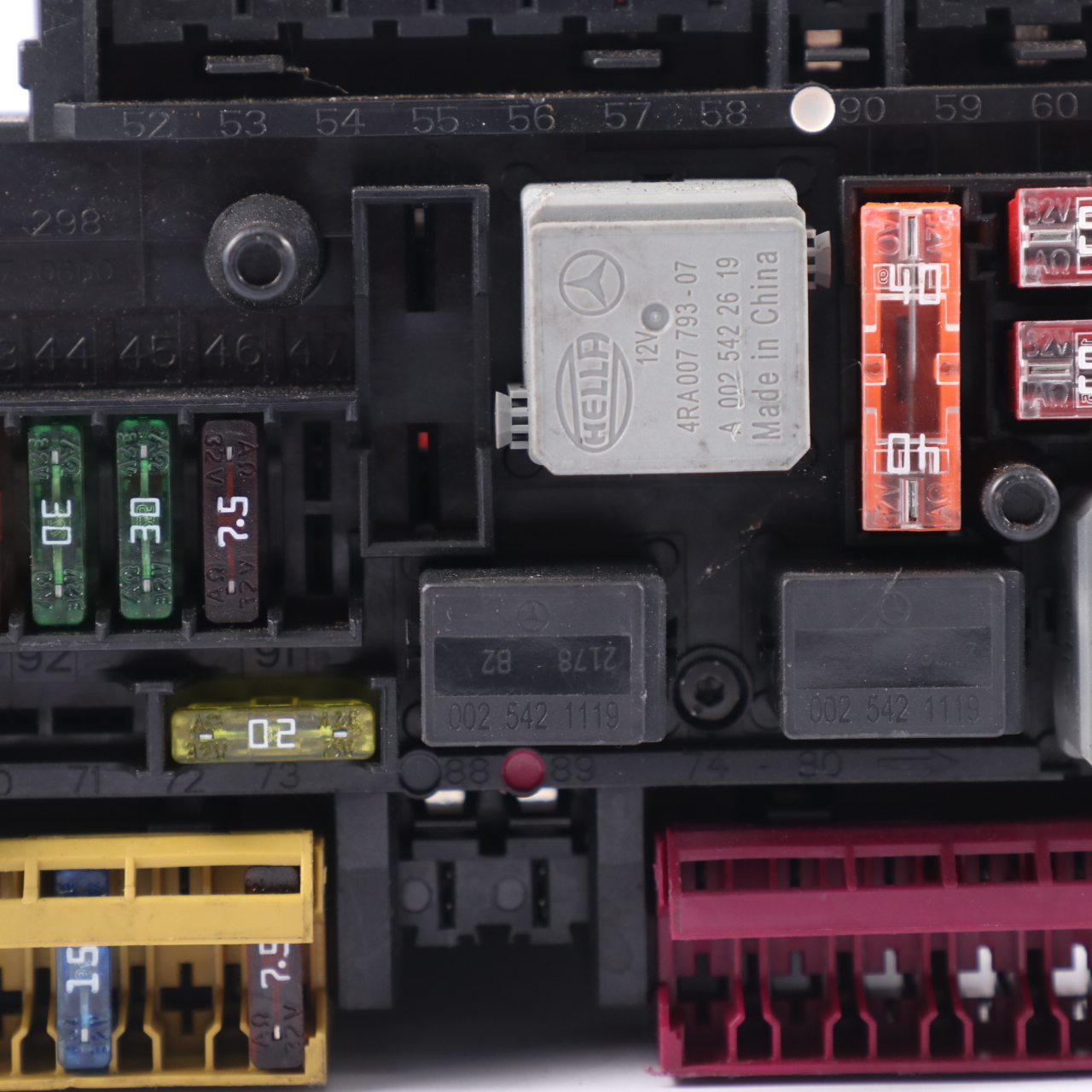 Mercedes W204 Rear SAM Modul Sicherungskasten Relais Steuergerät A2049060205