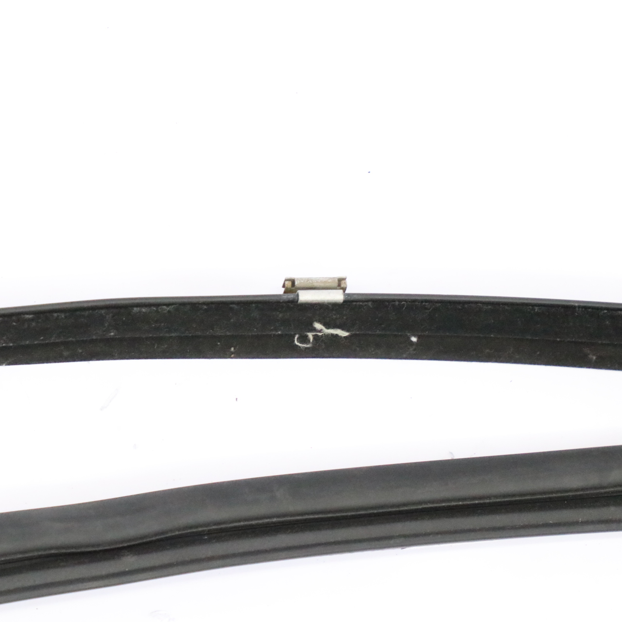 Window Seal Mercedes C209 Rear Right O/S Window Strip Moulding Seal A2096700438