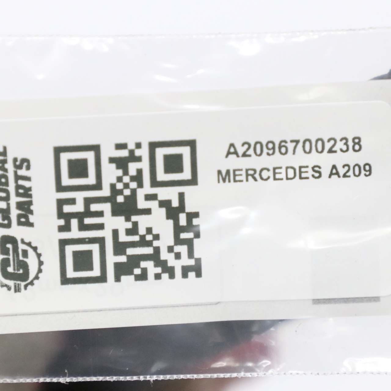 Window Seal Mercedes C209 Rear Right O/S Window Strip Moulding Seal A2096700438