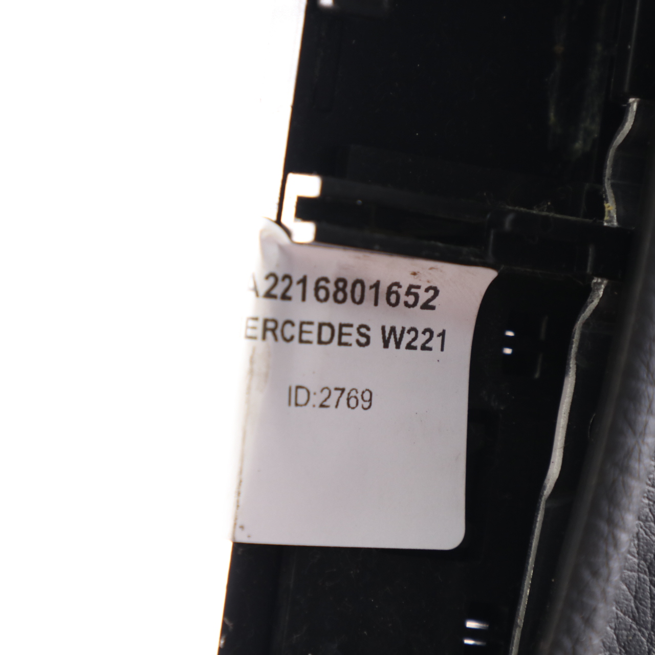 Mercedes W221 Mittel Konsole Aschen Becherver Kleidung 12V Steckdose A2216801652