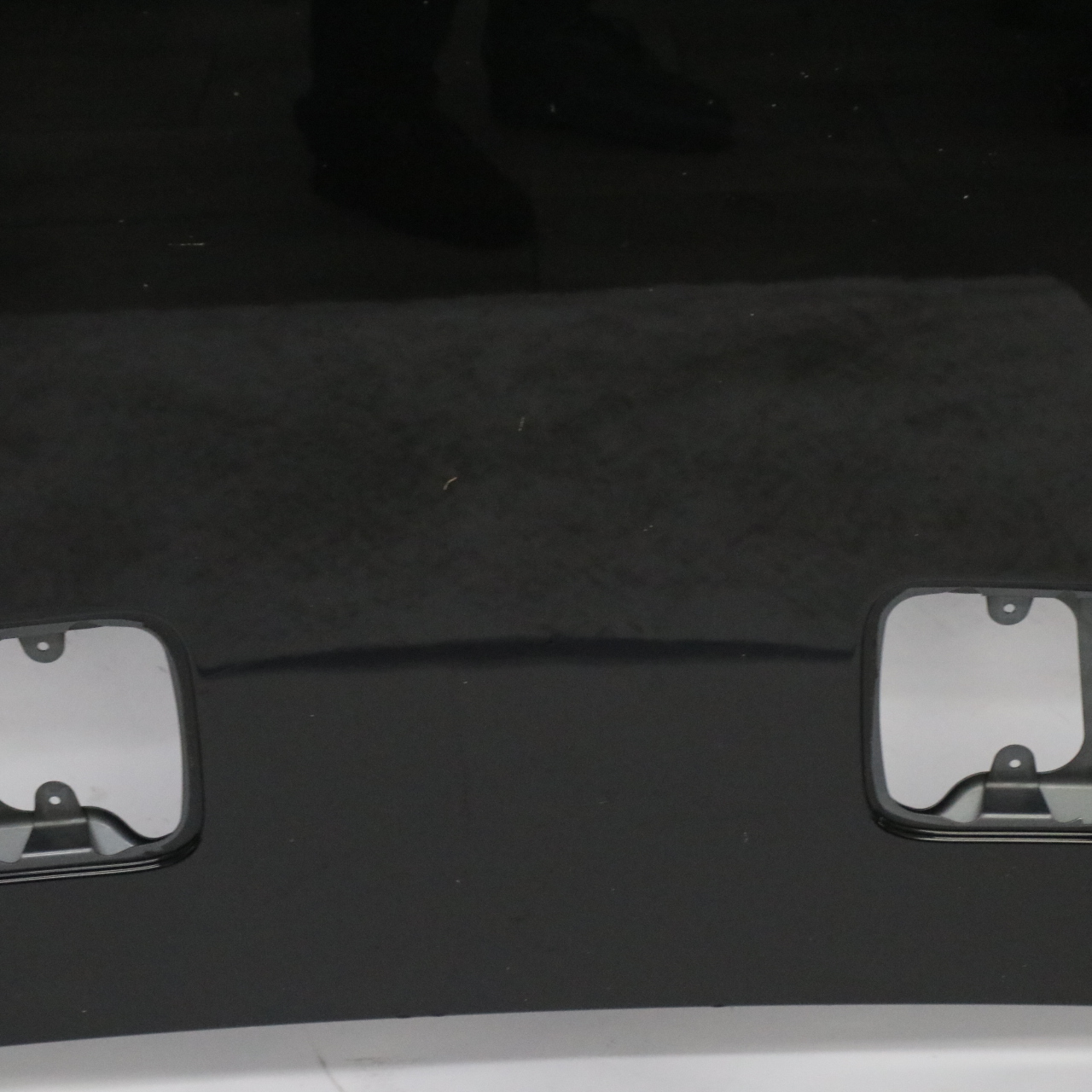 Mercedes W221 Hood Bonnet Trim Panel S-Class 