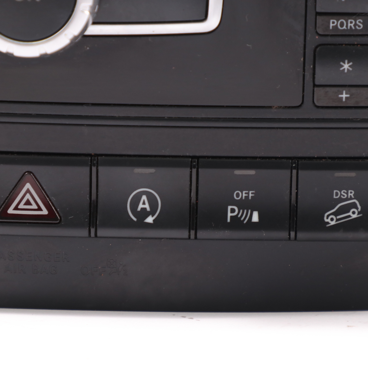 Hauptgerät Mercedes GLA X156 Radio Media Player Navigation Schalter A2469000816