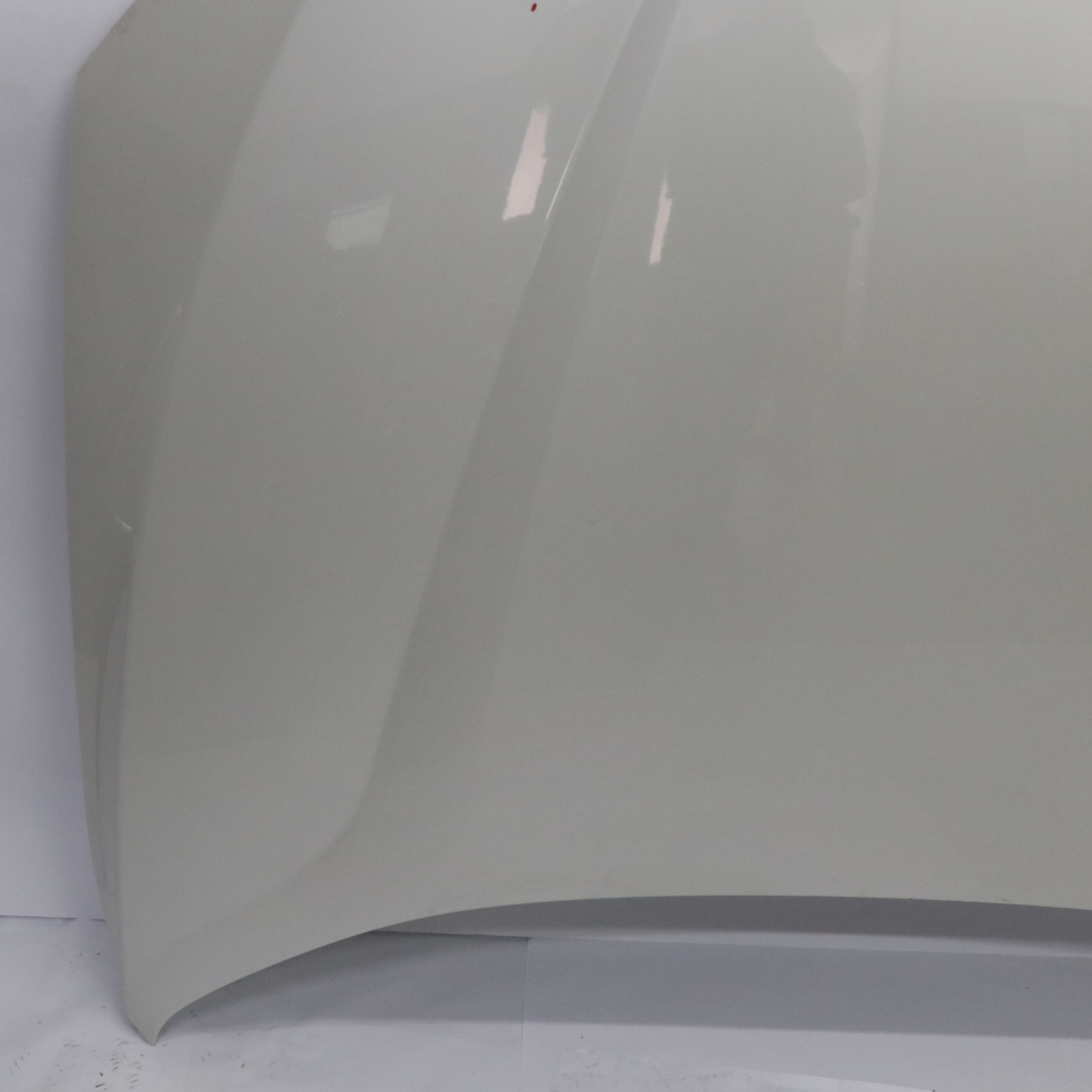 BMW X1 E84 Bonnet Front Hood Mineralweiss Mineral White Metallic - A96