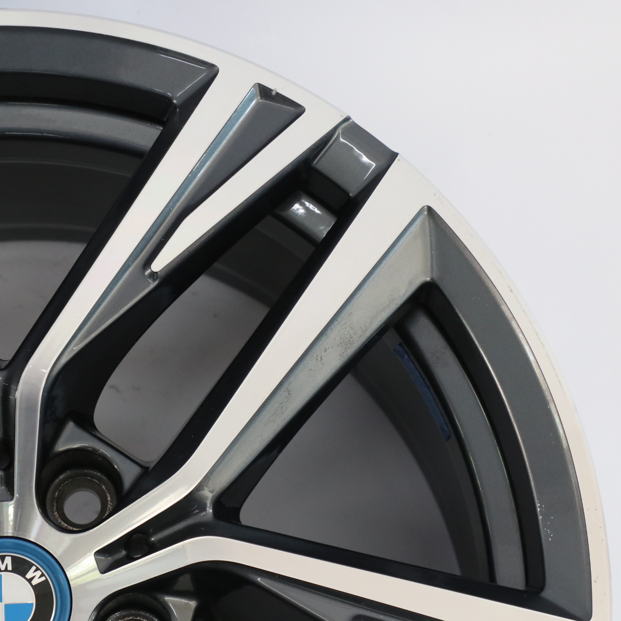 BMW i4 G26 Felge Leichtmetallfelge 18" 9J ET:42 Doppelspeiche 853 6896770