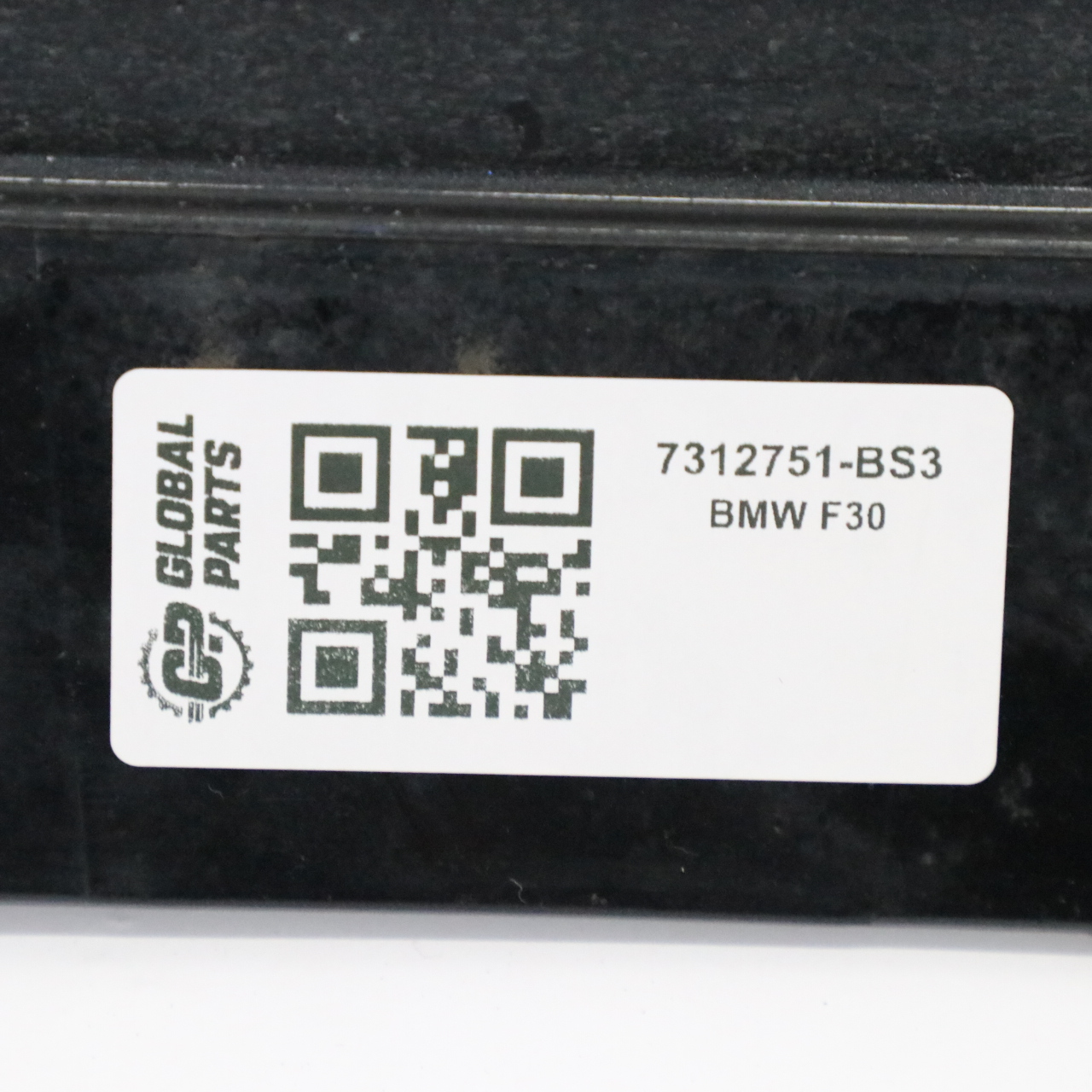 BMW F30 F31 Seitenschwellerleistenabdeckung links Schwarz Saphir Metallic - 475