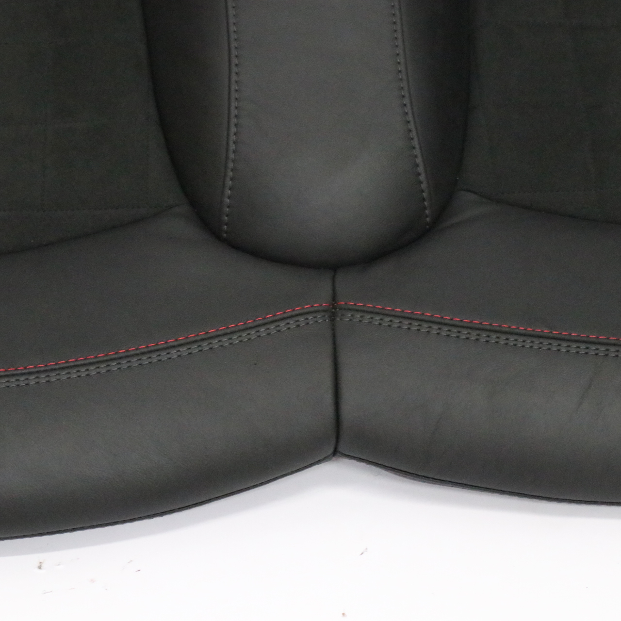 Mini F56 JCW Dinamica Rücksitzbank Couch Rot Schwarz Halbleder