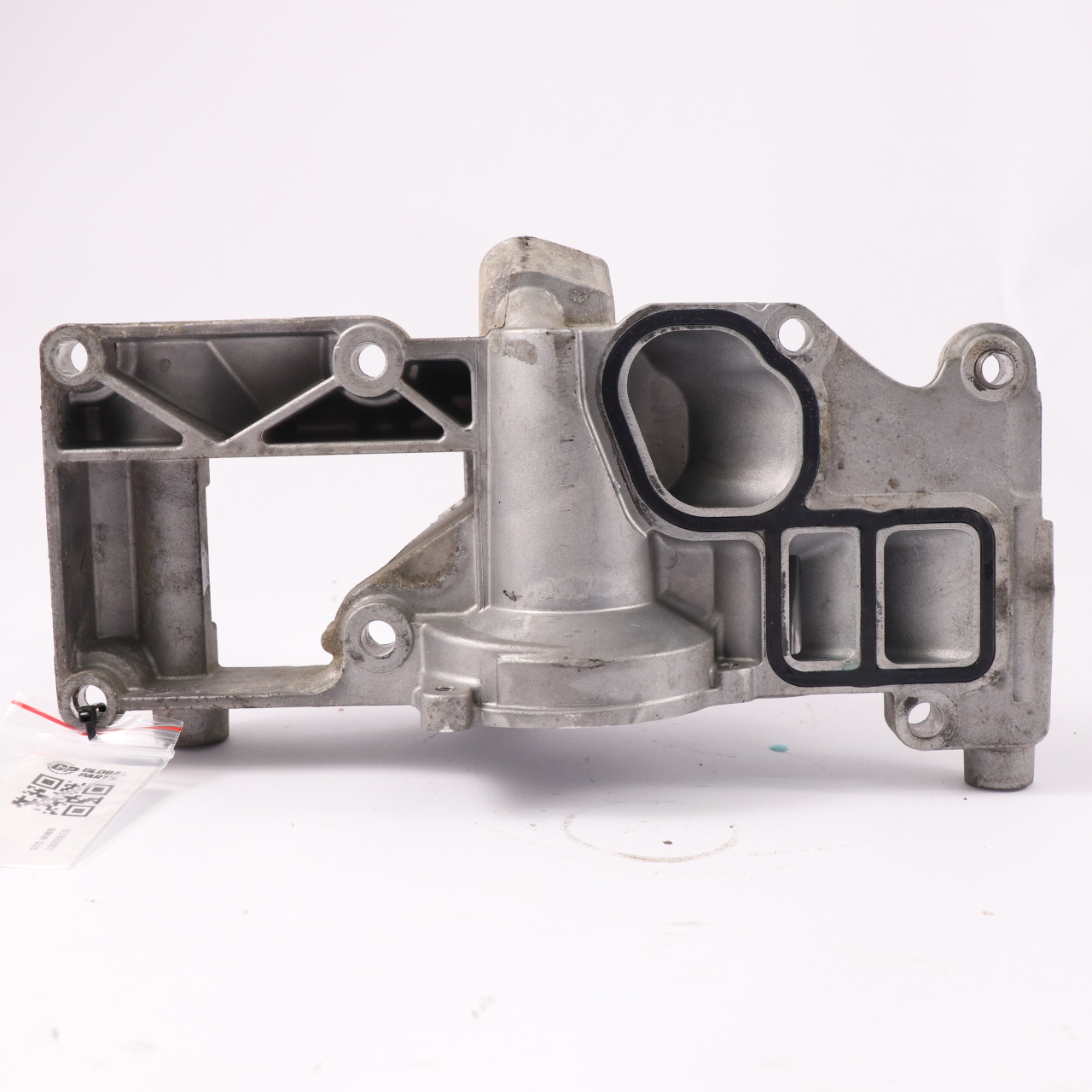 Water Pump Carrier BMW G20 G21 G30 G31 B57 Coolant Pump Block Support 8588887