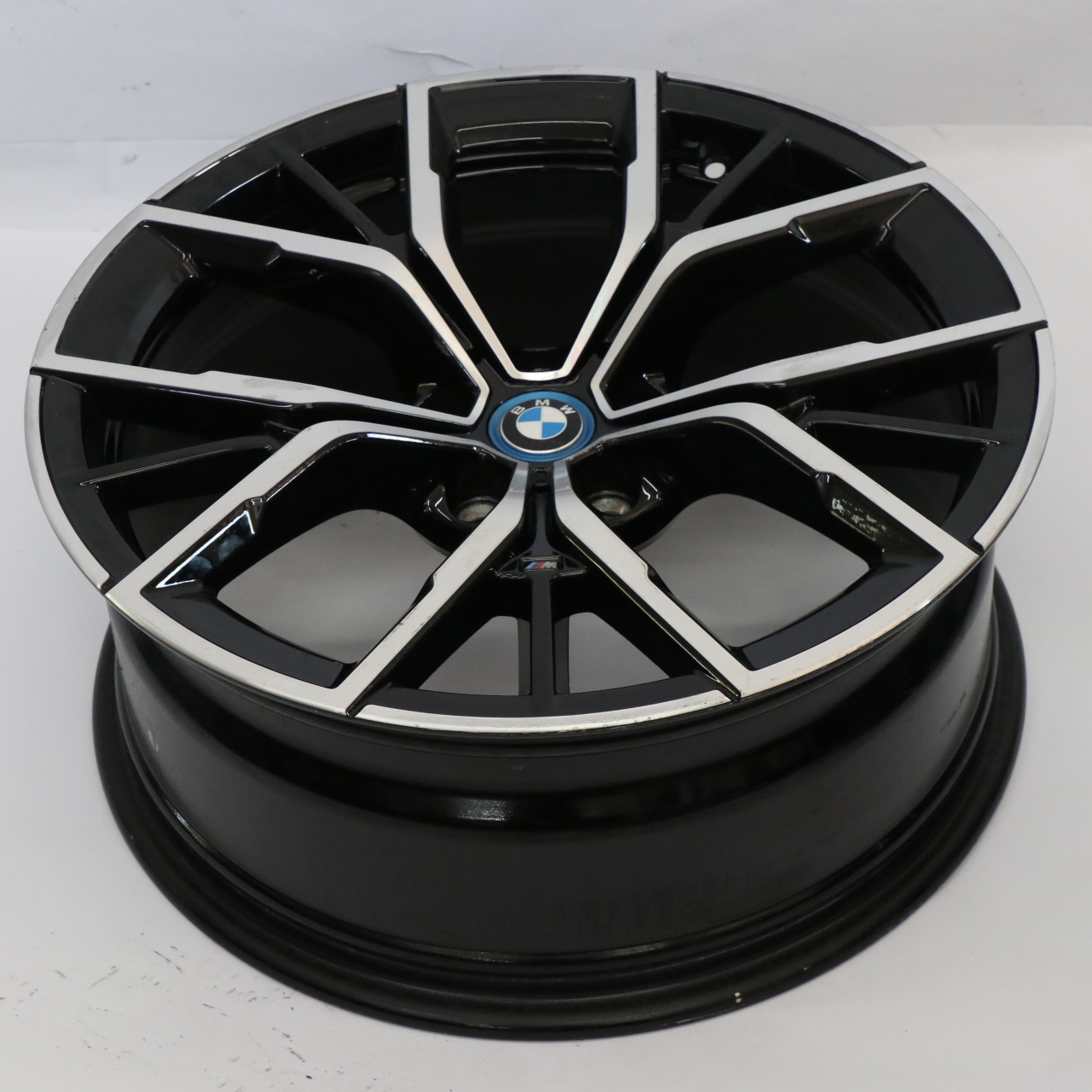 BMW G30 G31 G38 LCI Noir Jante Alliage 19" 8J ET:30 Y-Spoke 845M 8747405