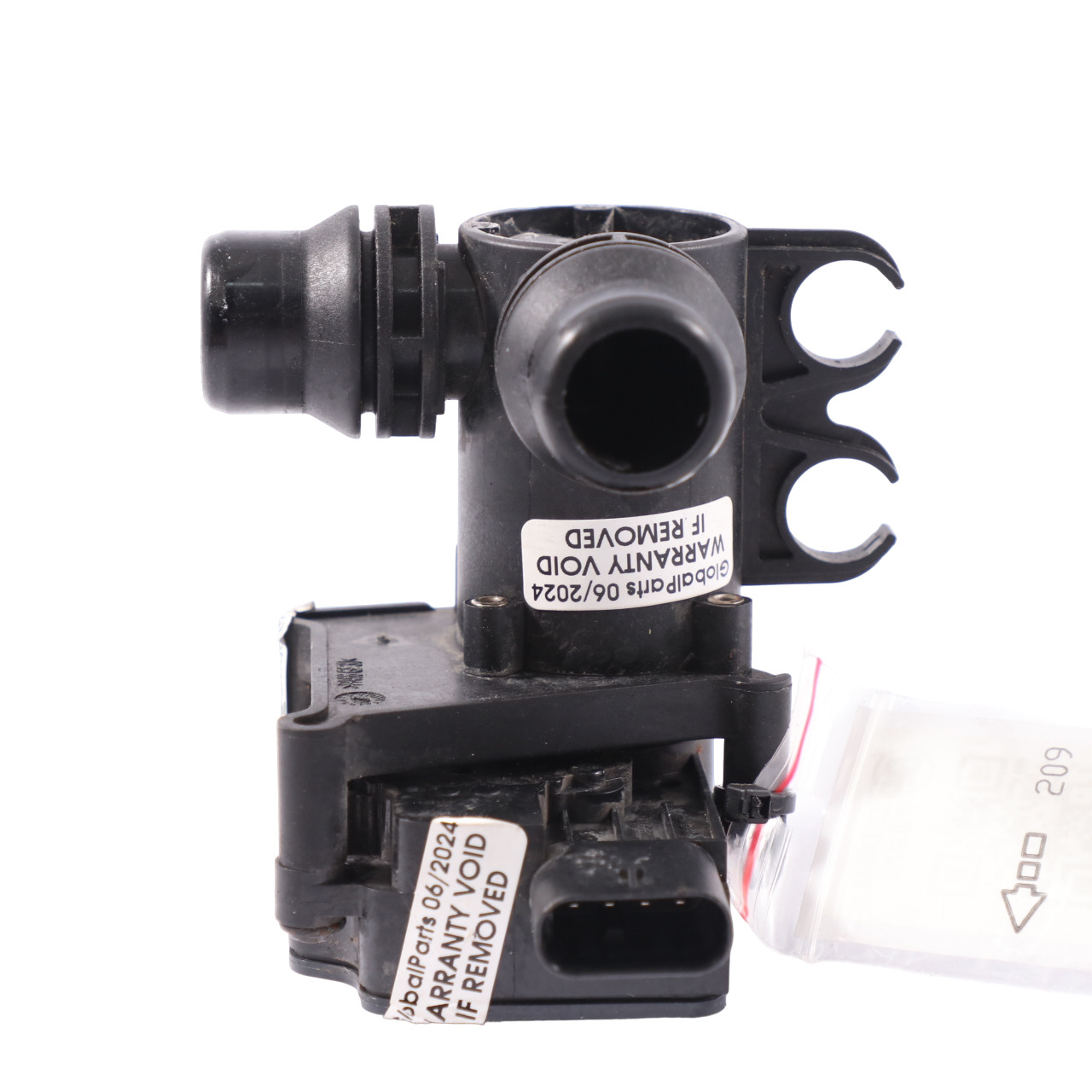 Mercedes H243 Engine Cooling System Coolant Water Valve Unit A0005061500