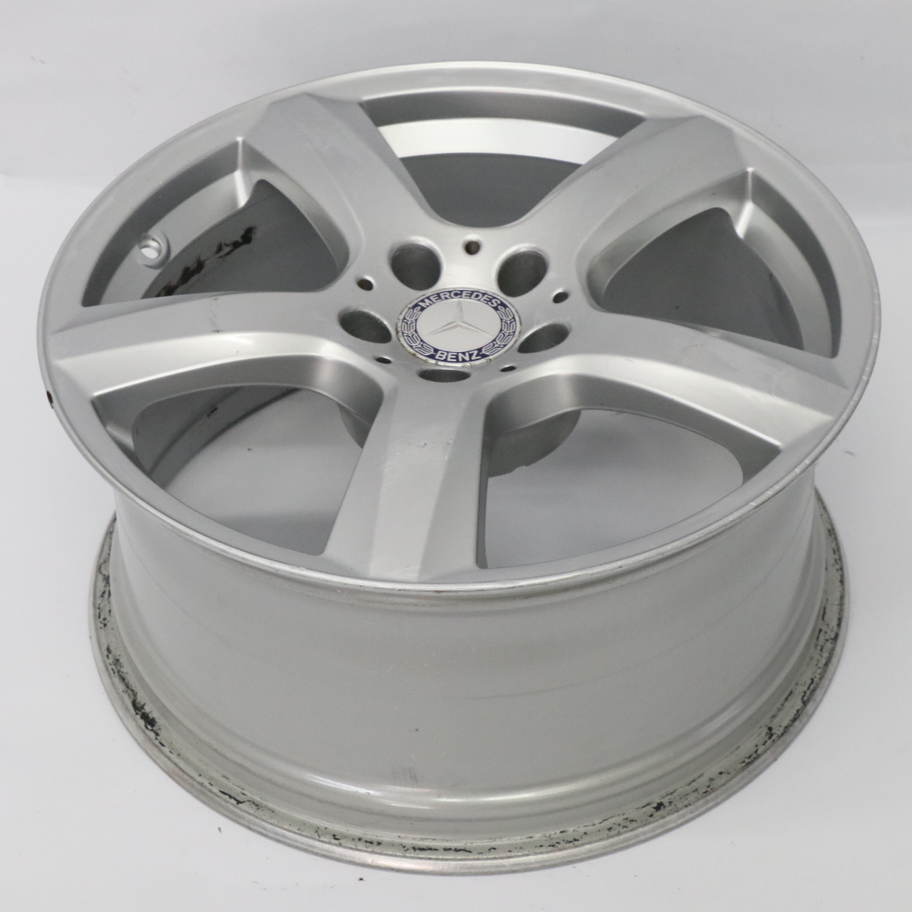 Mercedes W218 Silberne Leichtmetallfelge 18" 8,5J ET:34 5-Speichen A2184010102