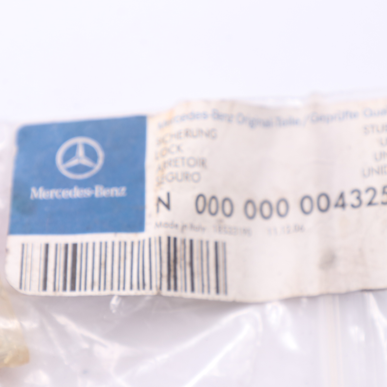 Mercedes W169 W204 W211 C219 Ersatzsicherungssatz N000000004325