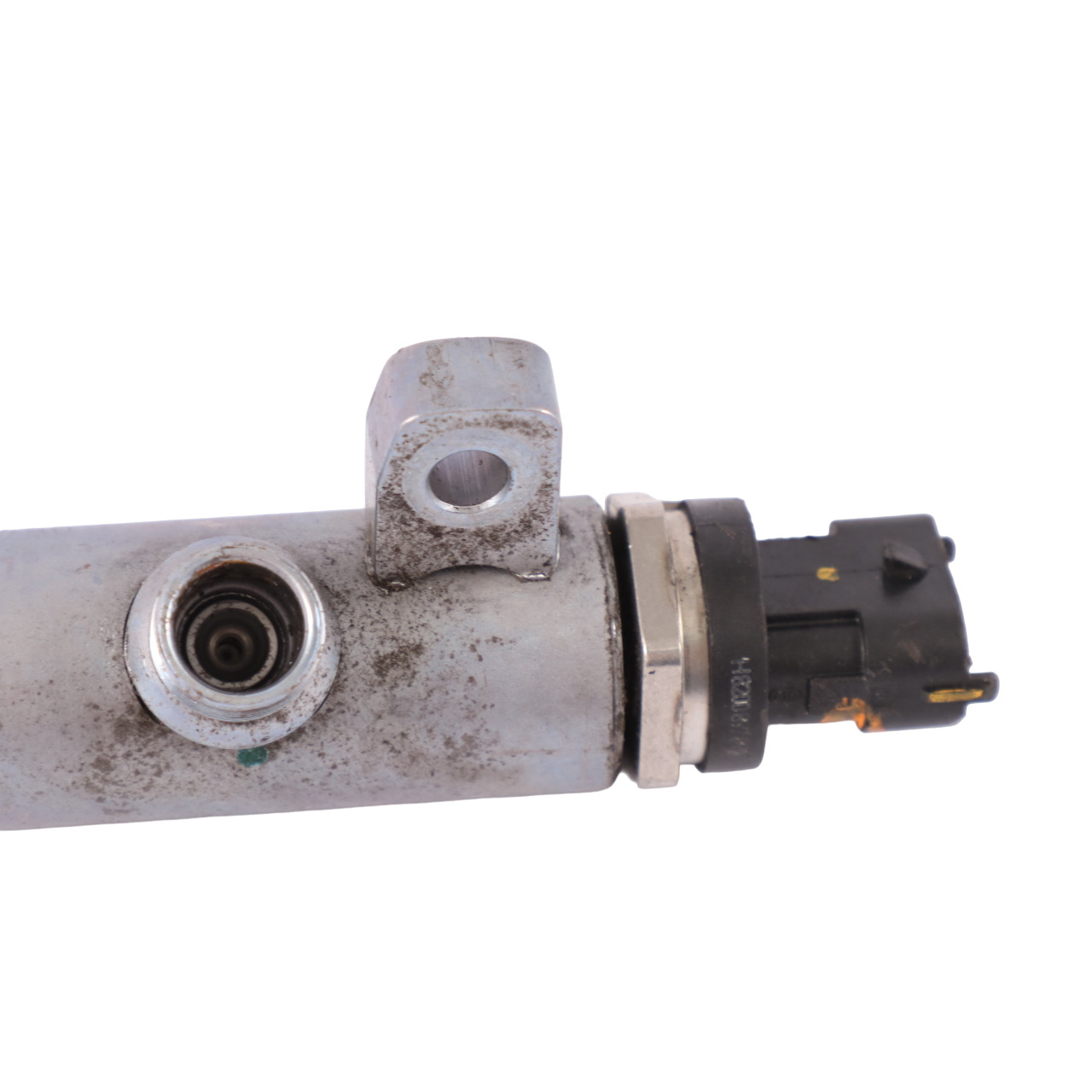 Renault Trafic 3 Opel Vivaro B 1.6 DCI Fuel Injector Rail Line 175210542R