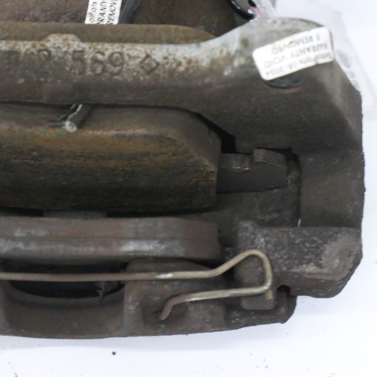 Audi A6 C6 FL Brems Sattel vorne links Radbrem Sanlage 4B0615123