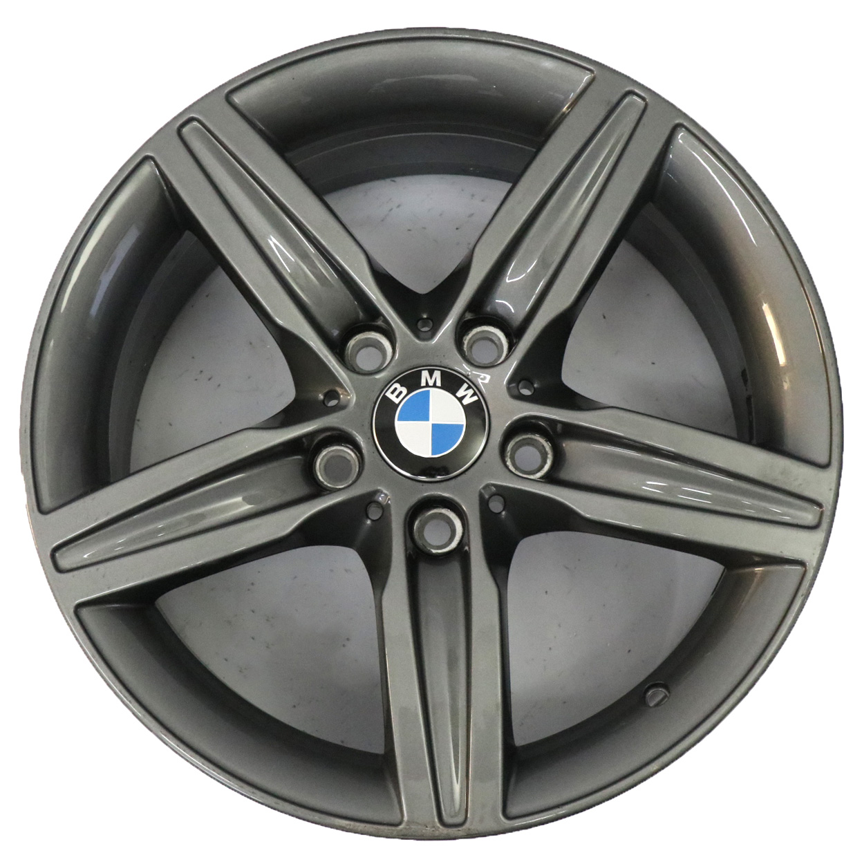 BMW F20 F21 F22 Graue Leichtmetallfelge 17" Sternspeiche 379 ET:43 7,5J 6850151