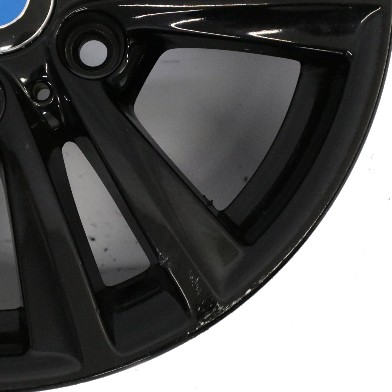 BMW F30 F31 LCI Schwarz Leicht Metall Felge 16" V Speiche 656 7,5J ET:37 6866304