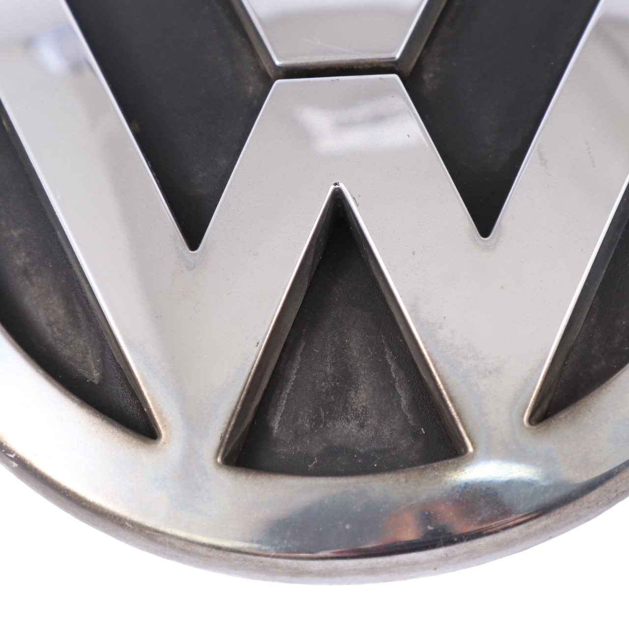 Volkswagen Touareg 7L Kofferraum Emblem Heckklappe Heckklappe Logo 7L6853630A