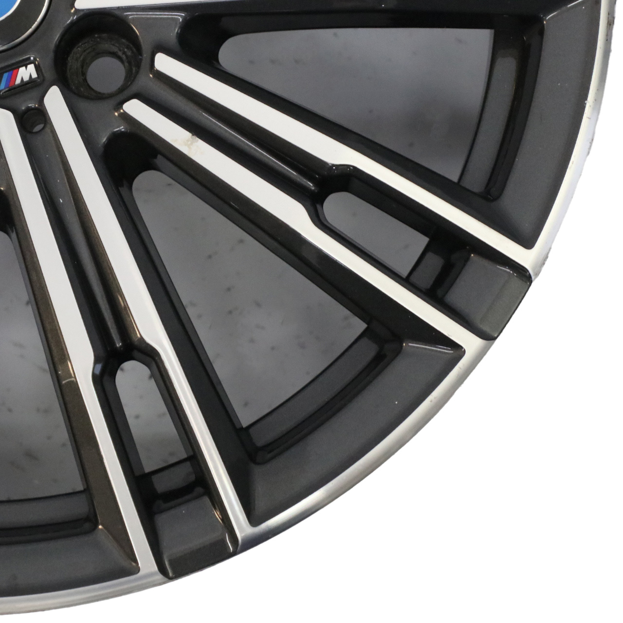 BMW G20 Orbitgrau Leichtmetallfelge 18" 8,5J ET:40 Doppelspeiche 790M 8089891