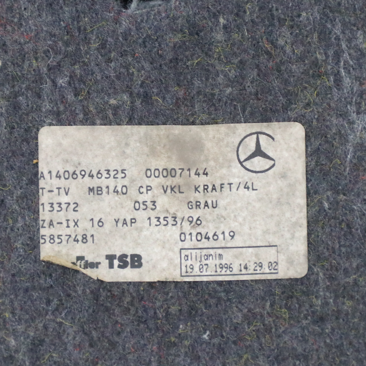 Mercedes C140 Koffer Raum Deckel Innen Verkleidung Schwarz A1406946325