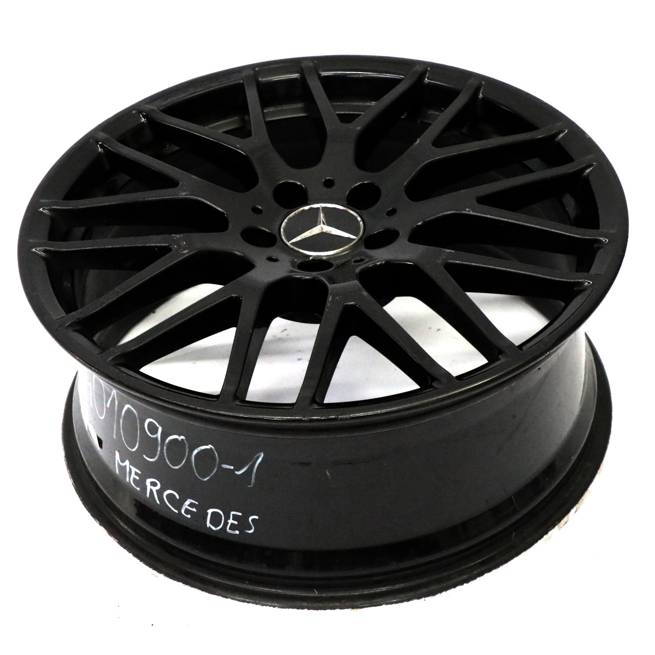 Mercedes C117 W176 Schwarz Leicht Metall Felge 19" ET:48 8J A1764010900