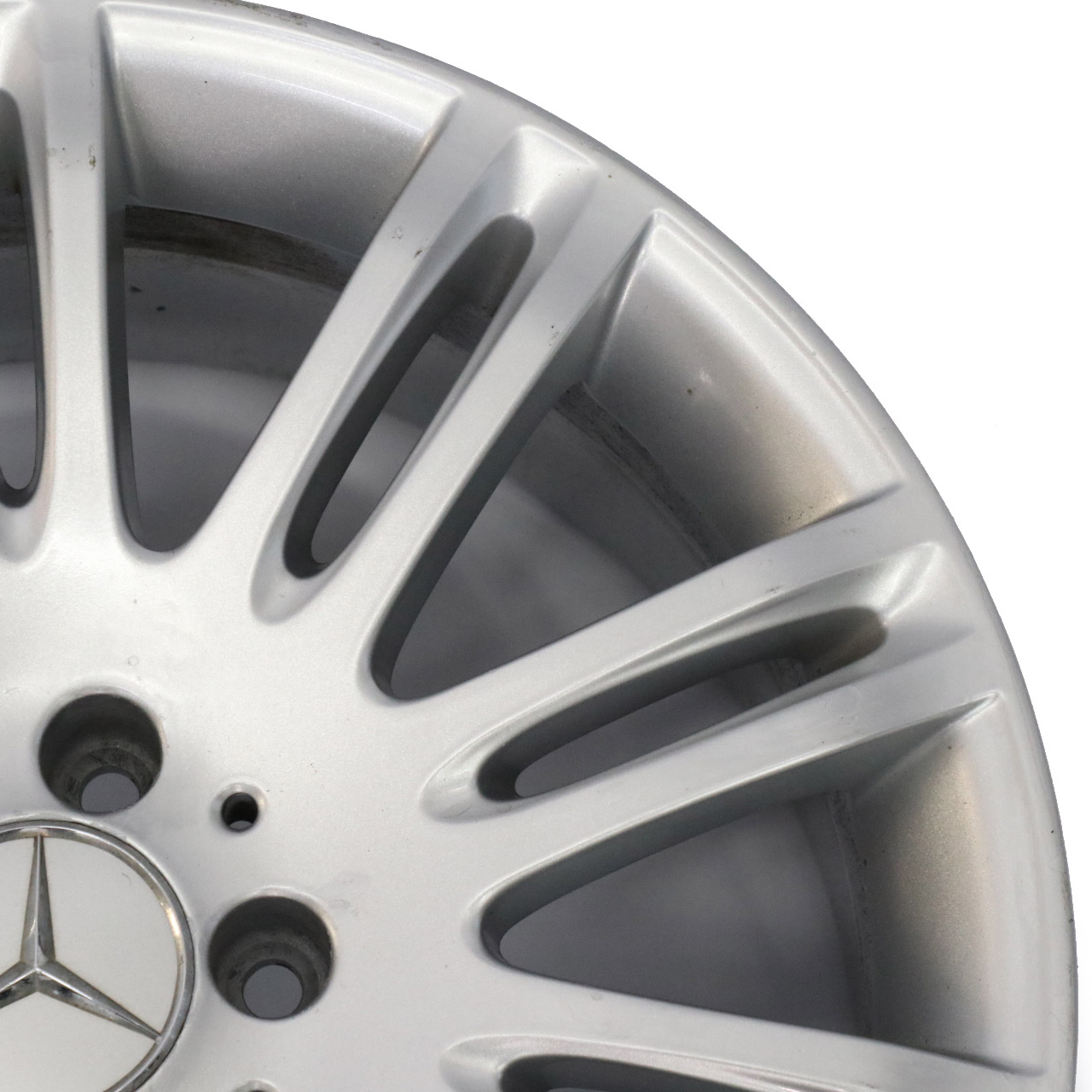 Mercedes W211 Leichtmetallfelge 18" 8,5J ET:38 10 Doppelspeiche A2114015302