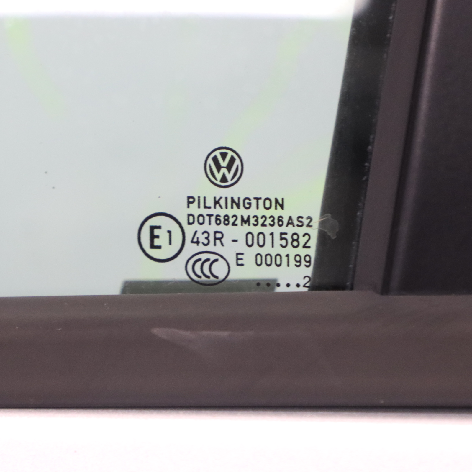 Volkswagen VW Touran 1T Door Front Left N/S Reflex Silver Metallic - LA7W