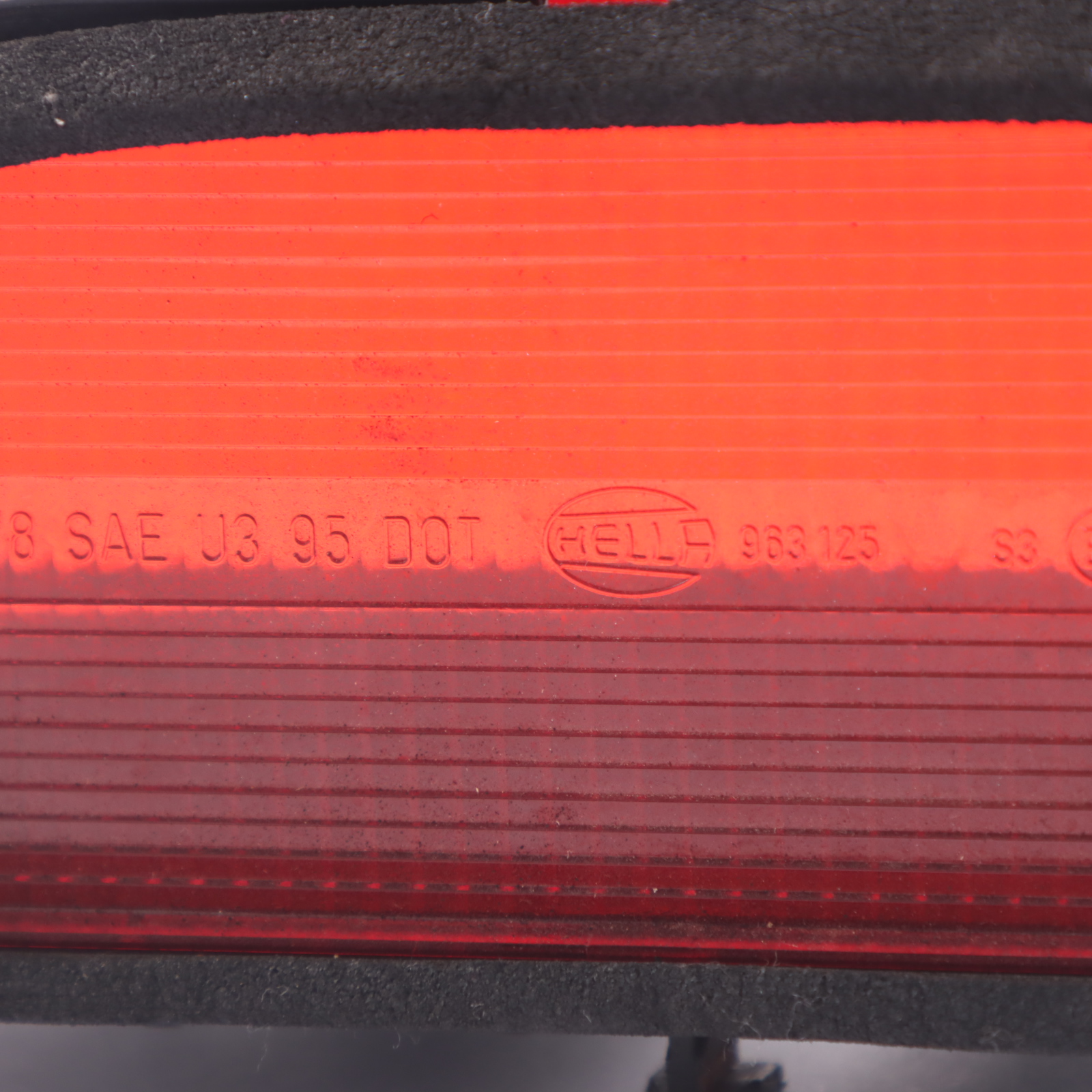 Mercedes W163 Rear Additional Third Brake Light Lamp Trim Panel A1638200156