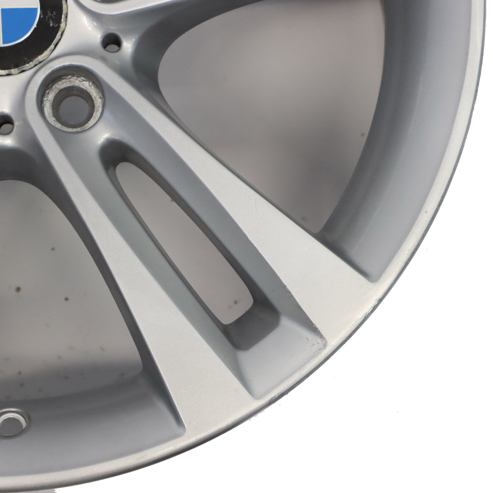 BMW F30 F31 F32 F33 Silberne Leichtmetallfelge 18" Doppelspeiche 397 ET:34 8J