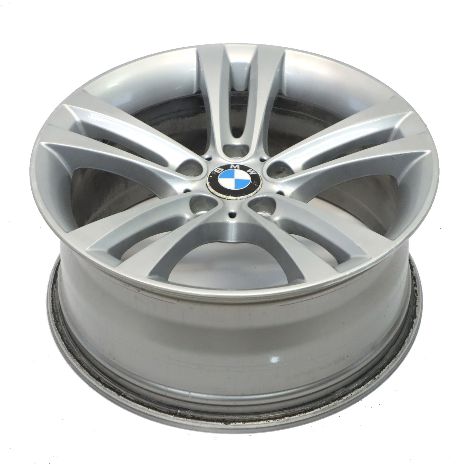 BMW F30 F31 F32 F33 Silberne Leichtmetallfelge 18" Doppelspeiche 397 ET:34 8J