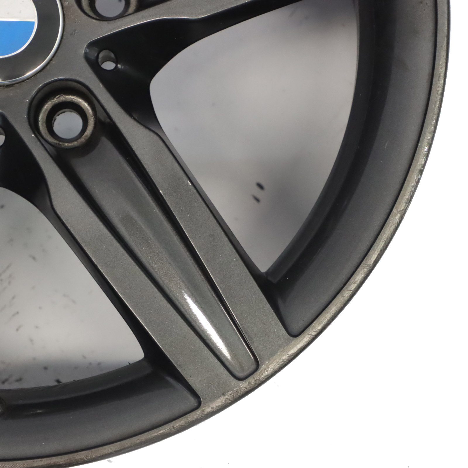 BMW F20 F21 F22 Graue Leichtmetallfelge 17" Sternspeiche 379 ET:43 7,5J 6850151