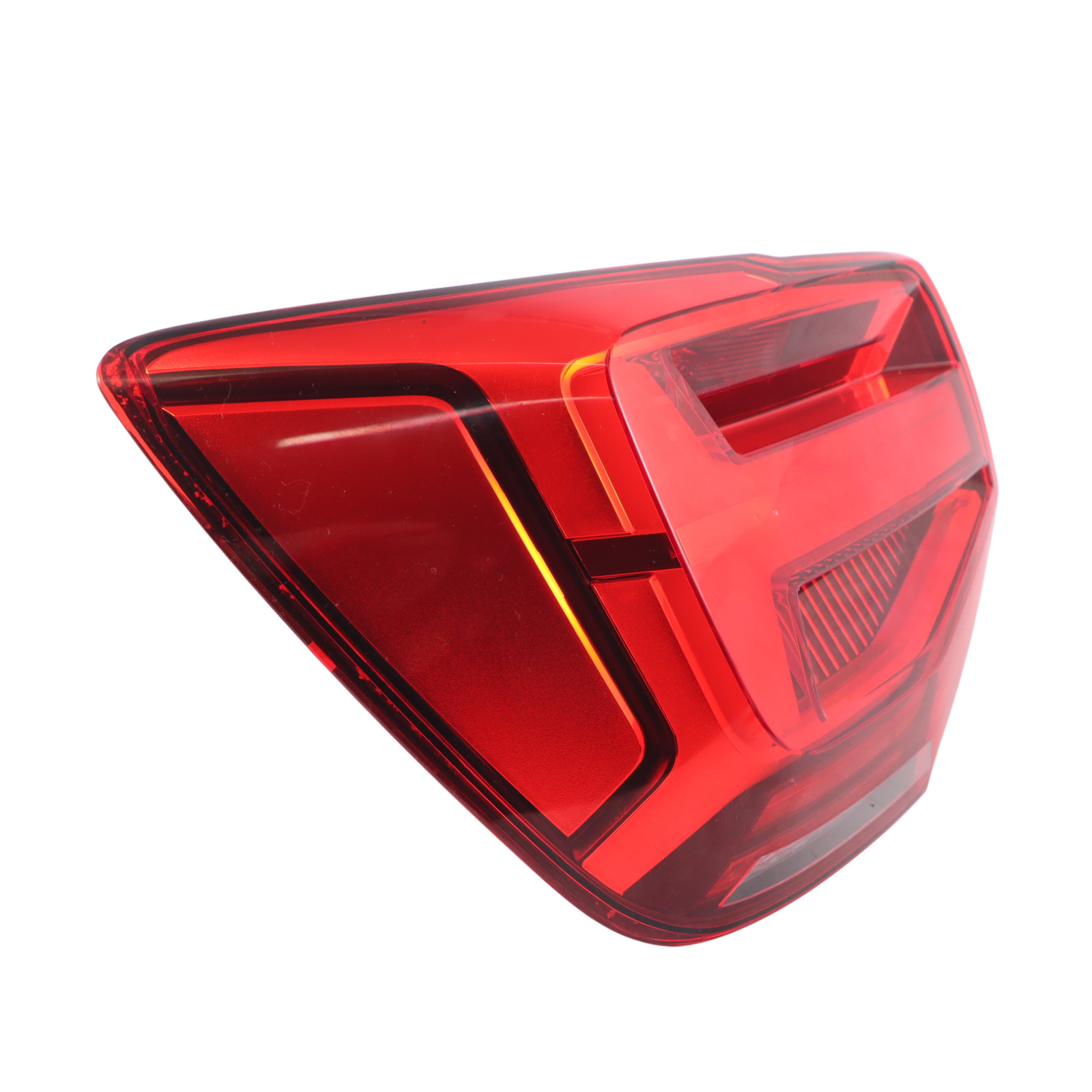 Audi Q2 GA Rear Lamp Trunk Light Left N/S Tailgate 81A945091C